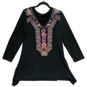 Calessa Black Embroidered Tunic Top Womens Medium Boho Polyester Colorful Floral